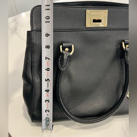 Michael Kors handbag w/ strap - Picture 9 of 12